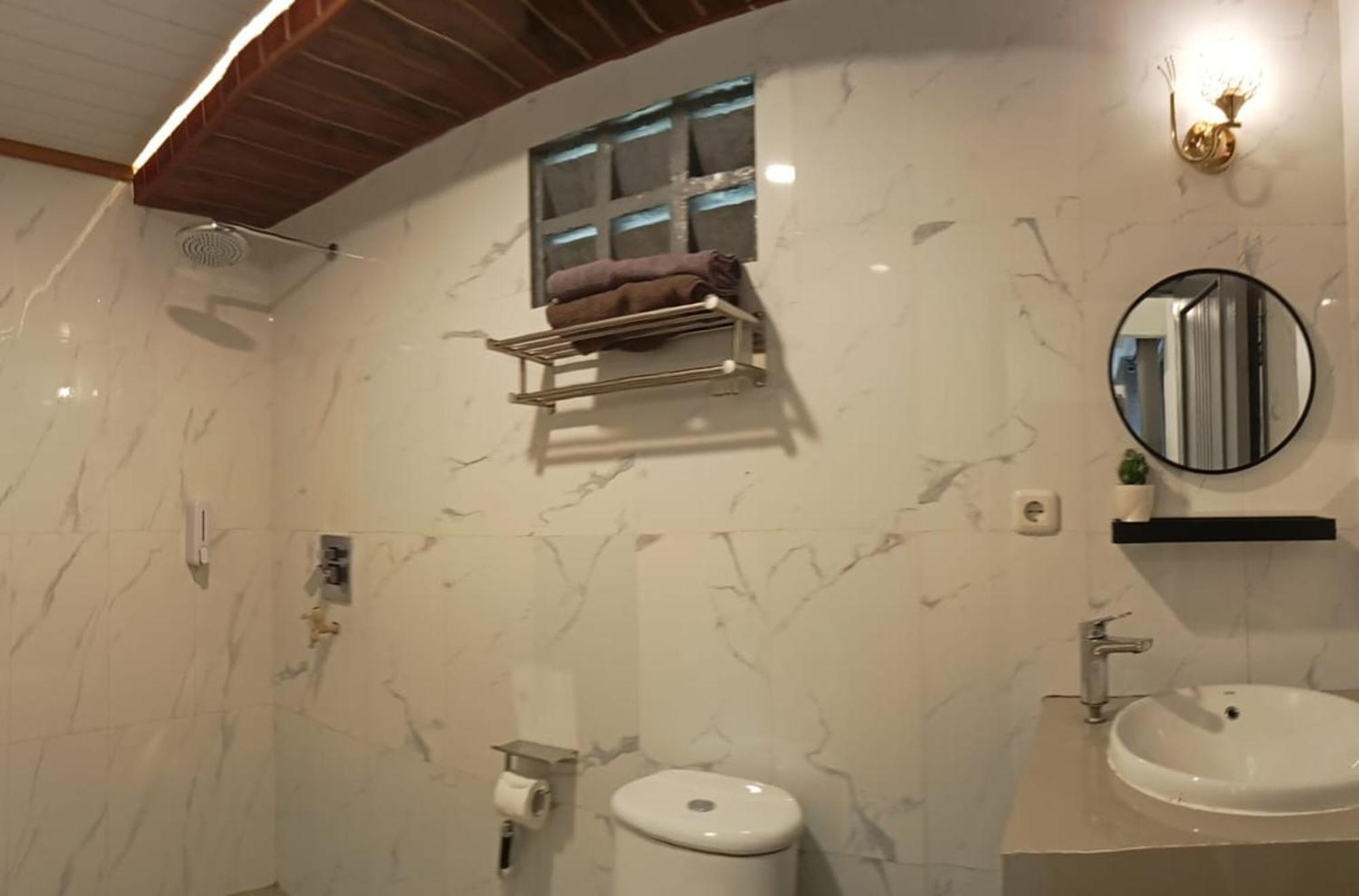 Villa Meilody 4 - Hera Space Paragajen Ngoại thất bức ảnh